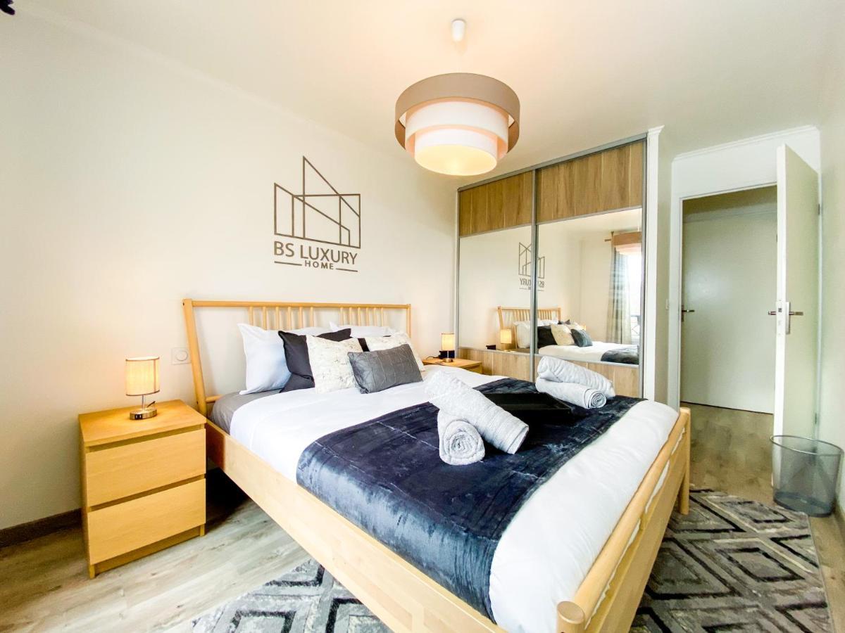 The Grey House - Parking - Piscine - Rer A 6 Min Apartamento Bussy-Saint-Georges Exterior foto