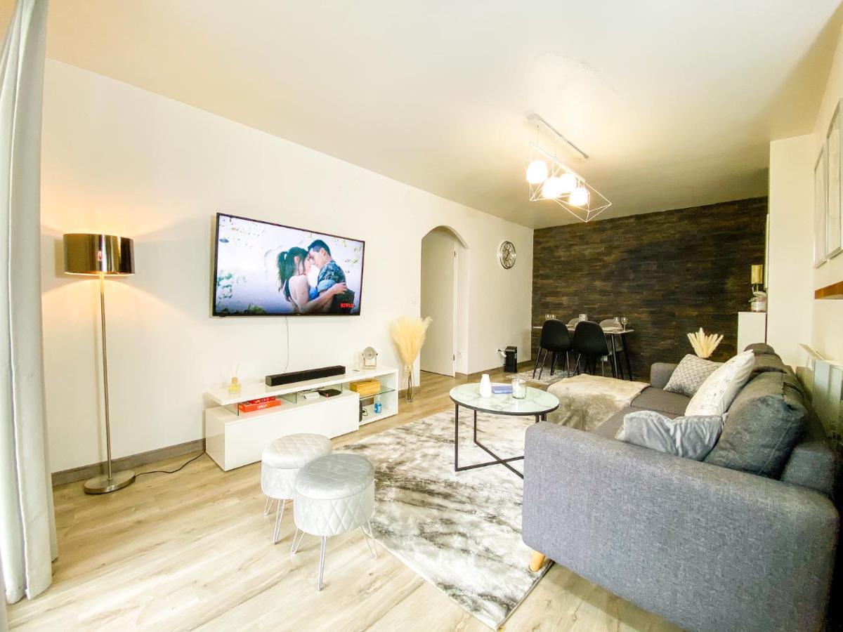 The Grey House - Parking - Piscine - Rer A 6 Min Apartamento Bussy-Saint-Georges Exterior foto